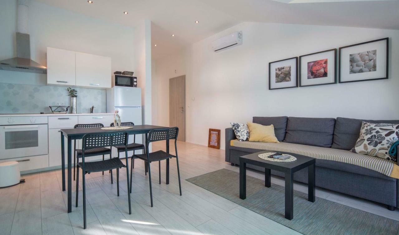 Apartments Denis 马卡尔斯卡 外观 照片